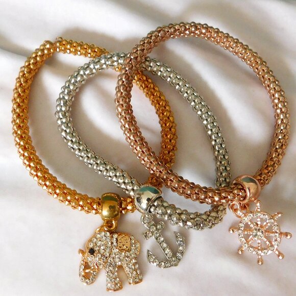 Ladies - set of 3 expandable bracelets - Picture 1 of 2